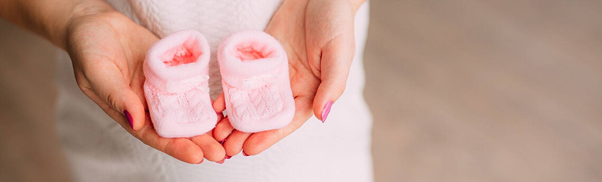 Imagens para anunciar uma gravidez | Seus Abraços Inspiram os Nossos - Huggies® Brasil Anunciar gravidez família