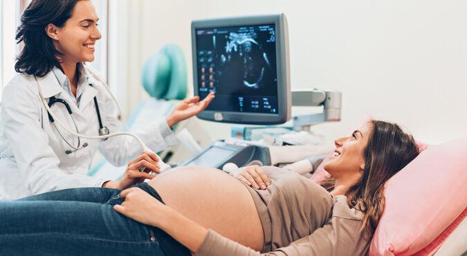 Exame de ultrassom fetal